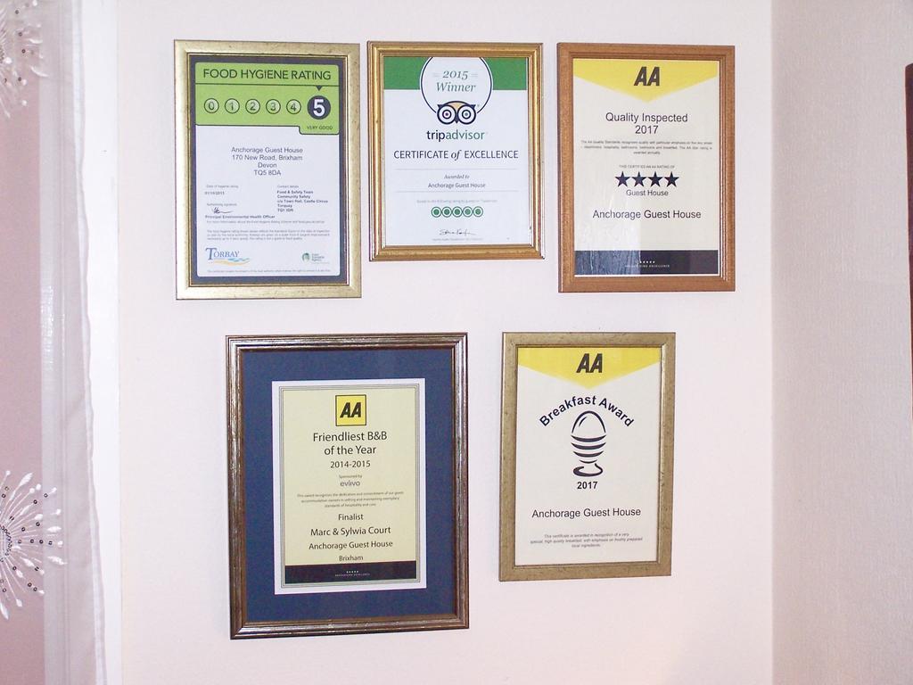 Anchorage Guest House Бриксам Екстериор снимка